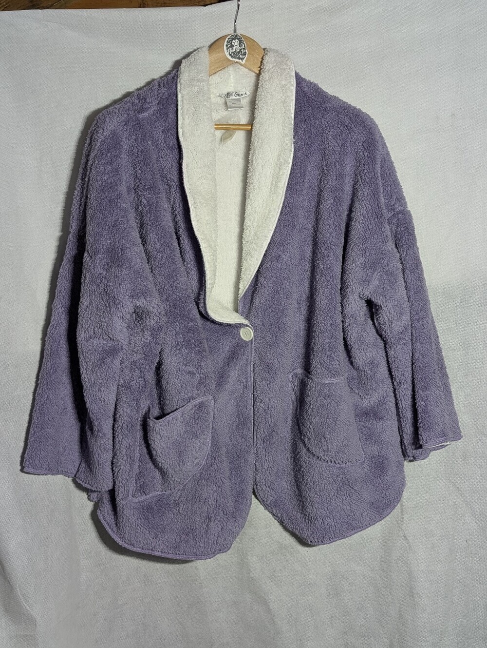 NWOT Gunit Purple Sherpa Fleece Cardigan Jacket Coat White Lining Size L